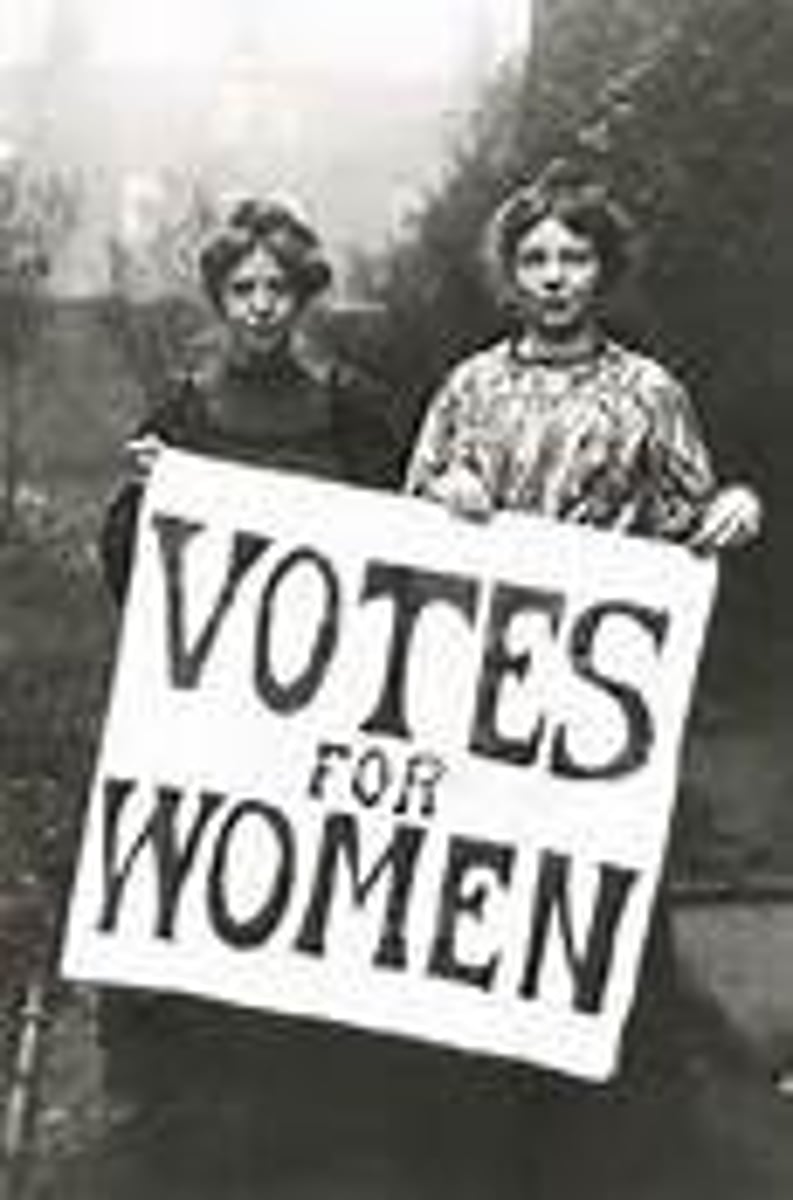 <p>Elizabeth Cady Stanton + Susan B. Anthony</p><p>-campaigned for amendment for women to vote</p>