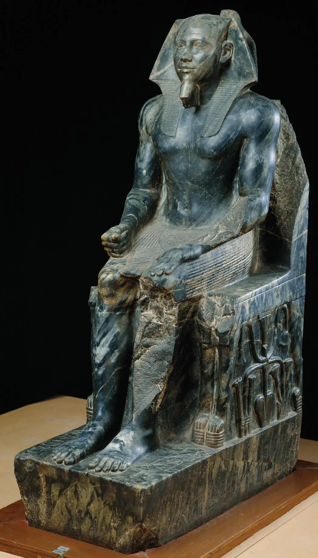 <p>Statue of Kahfre</p>
