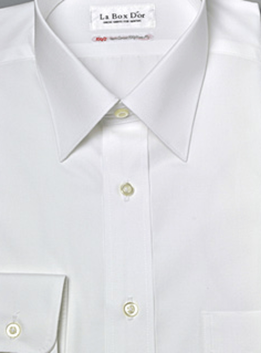 <p>White color</p>