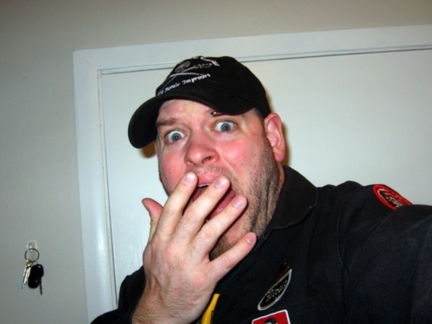 <p>to be surprised</p>