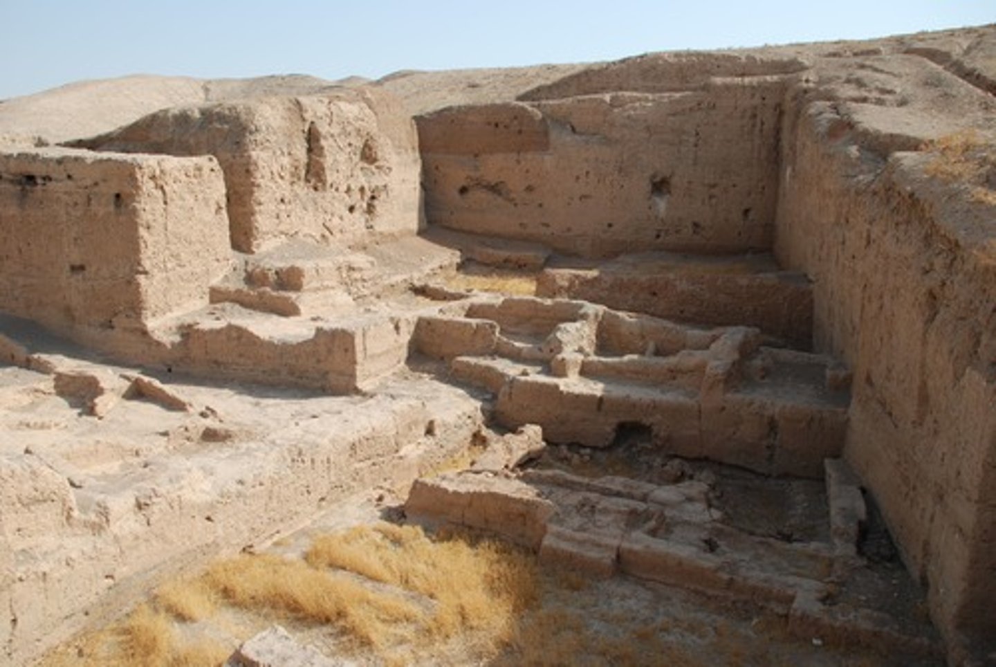 <p>ancient city in Syria; Uruk expansion</p>