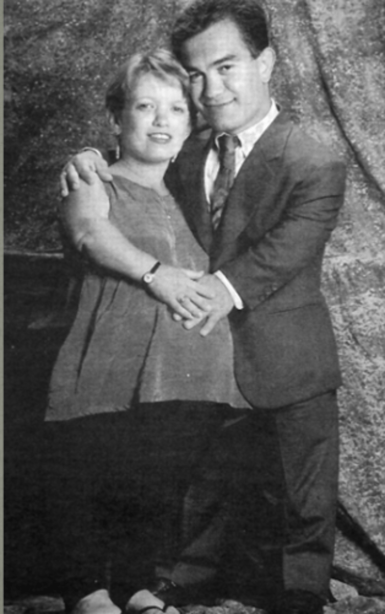 <p>Achondroplasia</p><p>new, paternal</p>