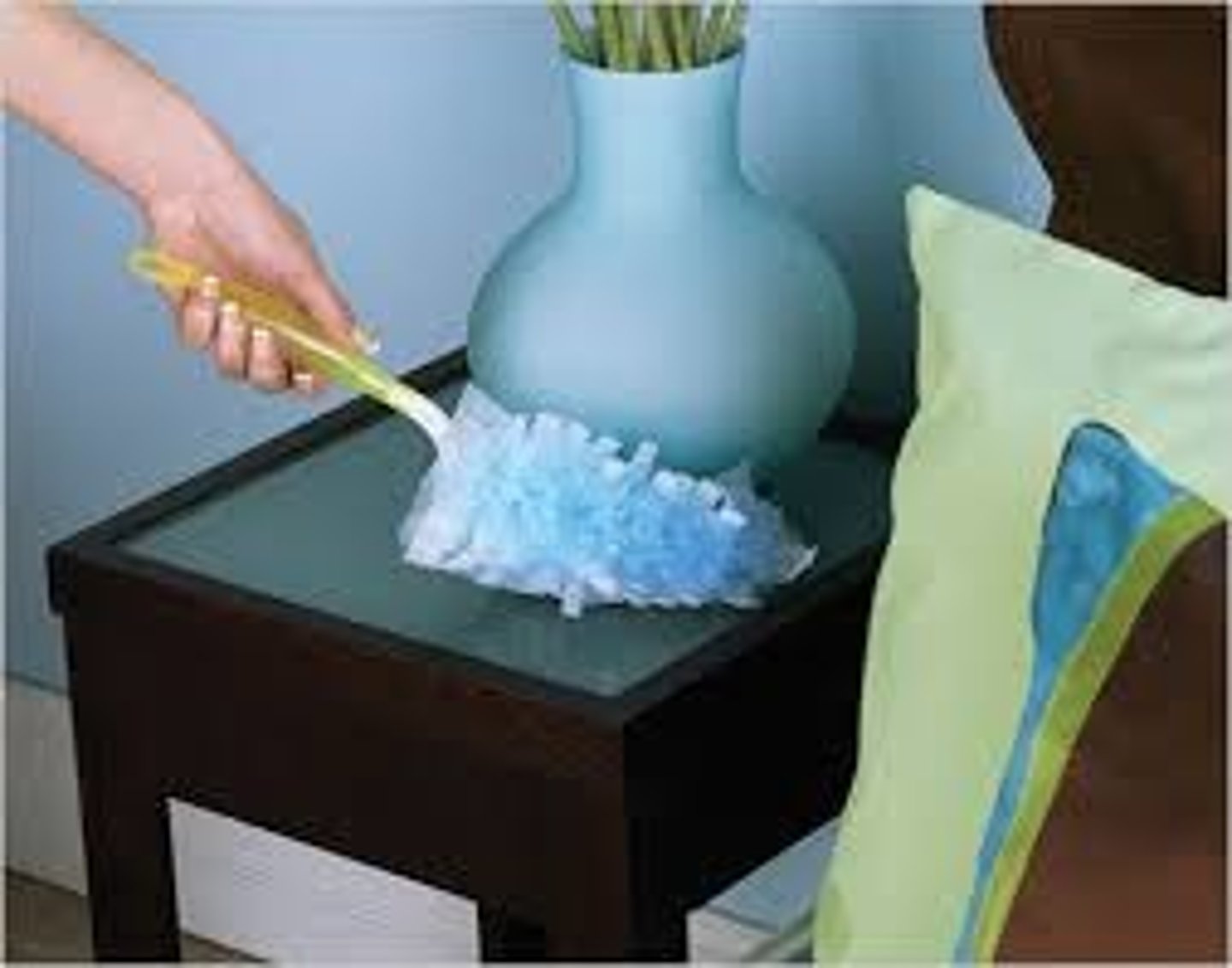 <p>to dust the furniture</p>