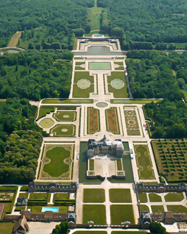 <p>Building + Architect</p>