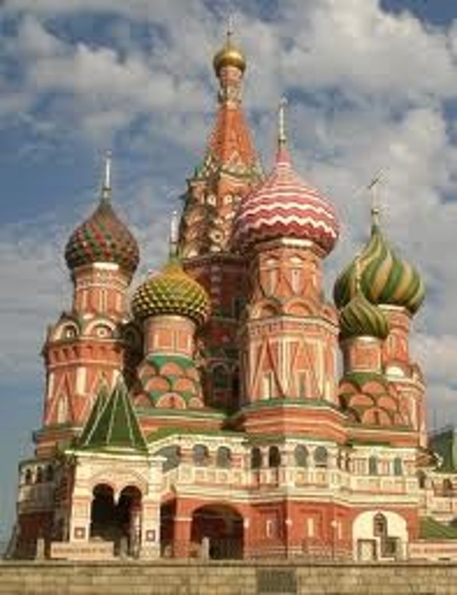 <p>St. Basils Cathedral (16th century)</p>