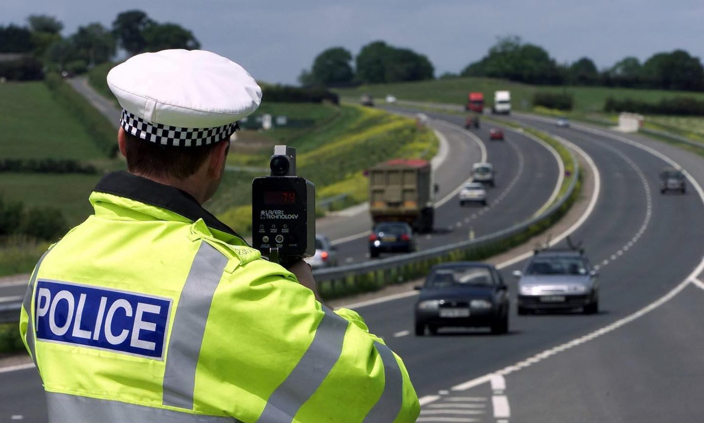 <p><span>اجرا کردن محدودیت سرعت (enf)</span></p>