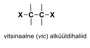 <p>C - C ja X asendajad on mõlemal 1 küljes</p>