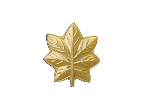 1 gold oak leaf