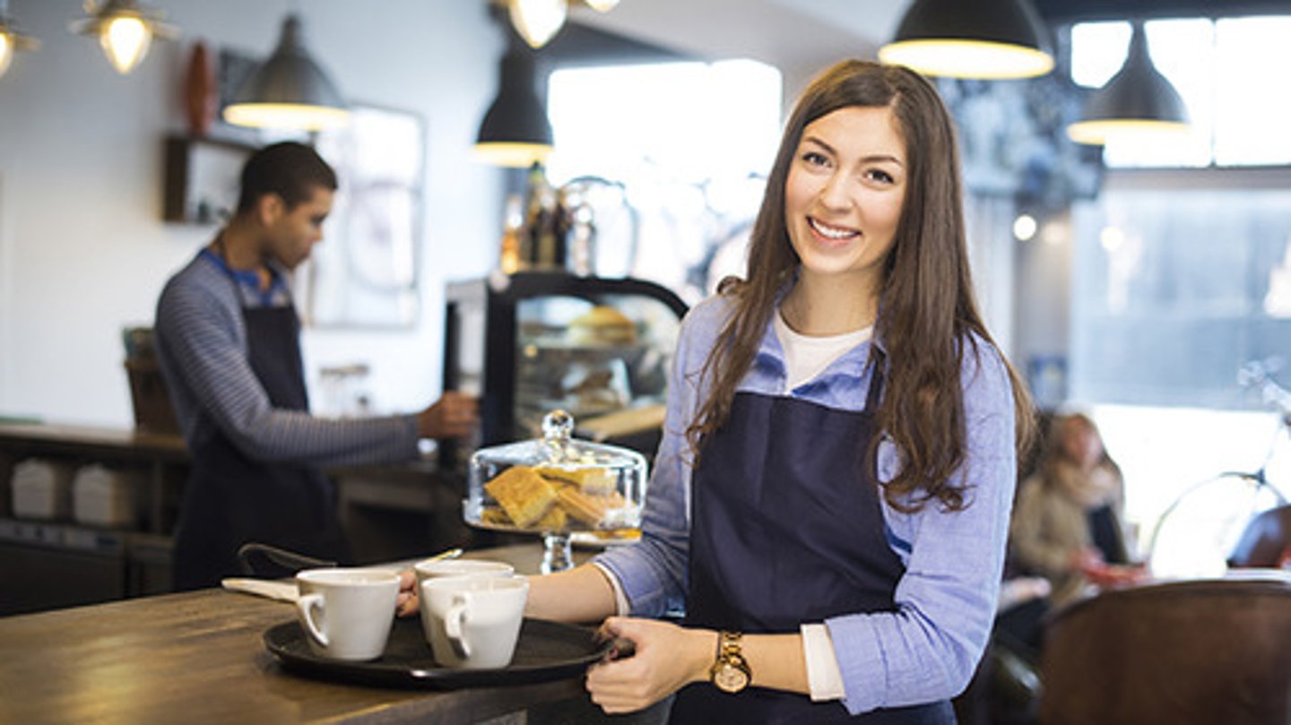 <p>dǎgōng</p><p>(V-sep)</p><p>to work part-time</p>