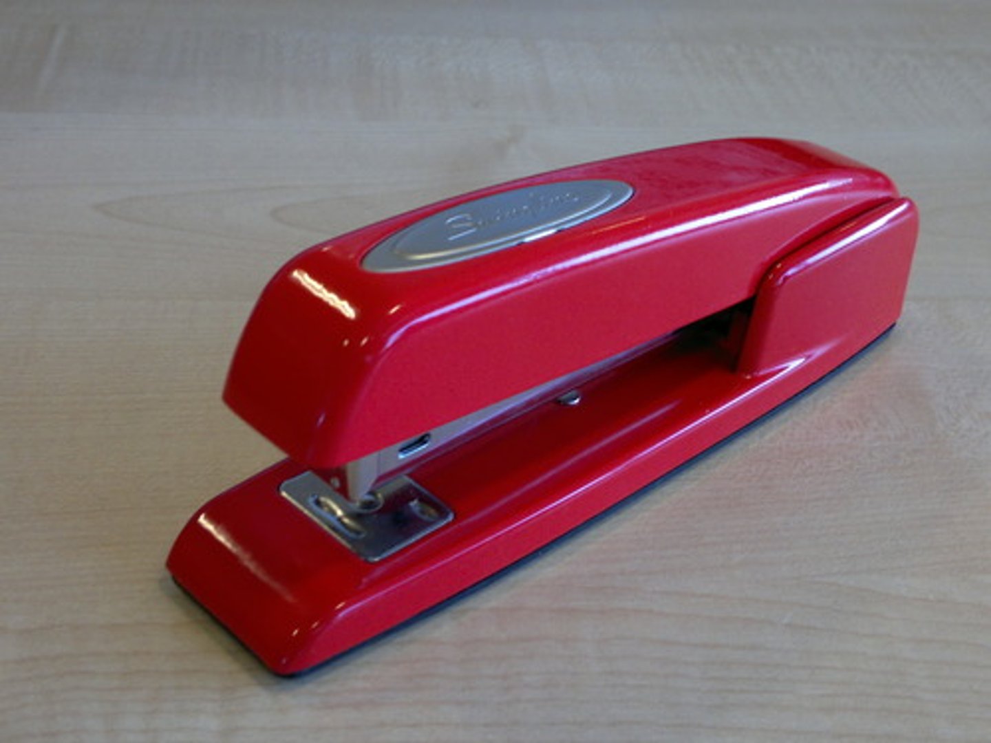 <p>stapler</p>