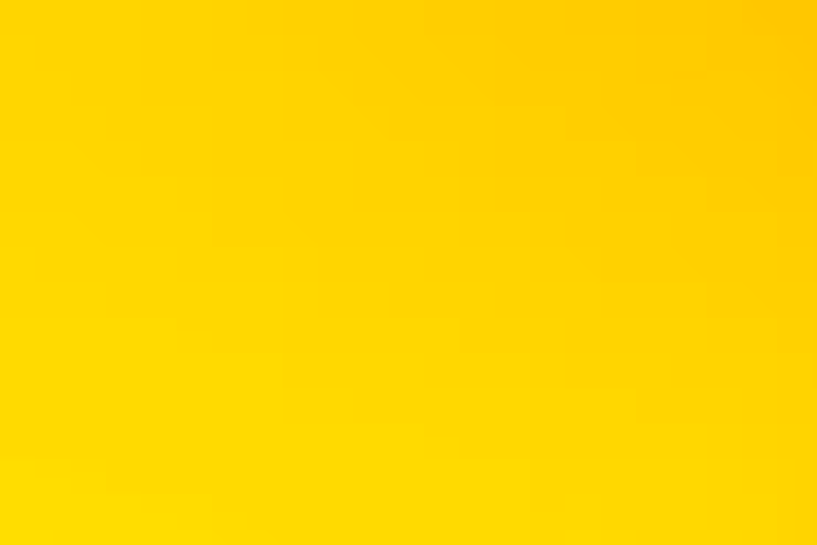 <p>Yellow</p>