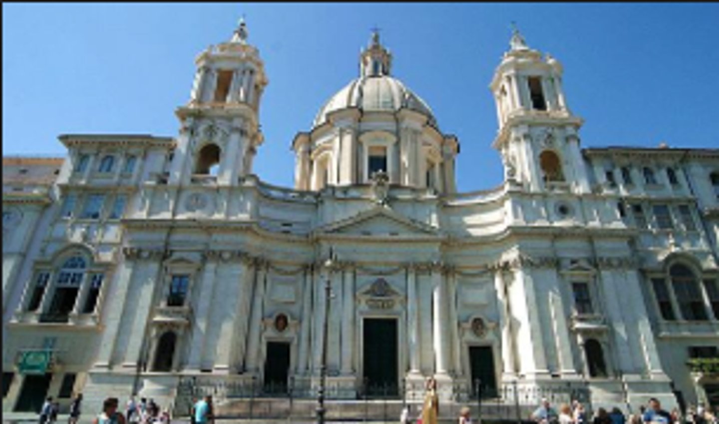 <p>Broken pediments, 'broken' at their apex, sometimes with a cresting ornament placed in the center, elaborate ornamentation, paired columns, convex and concave walls</p>