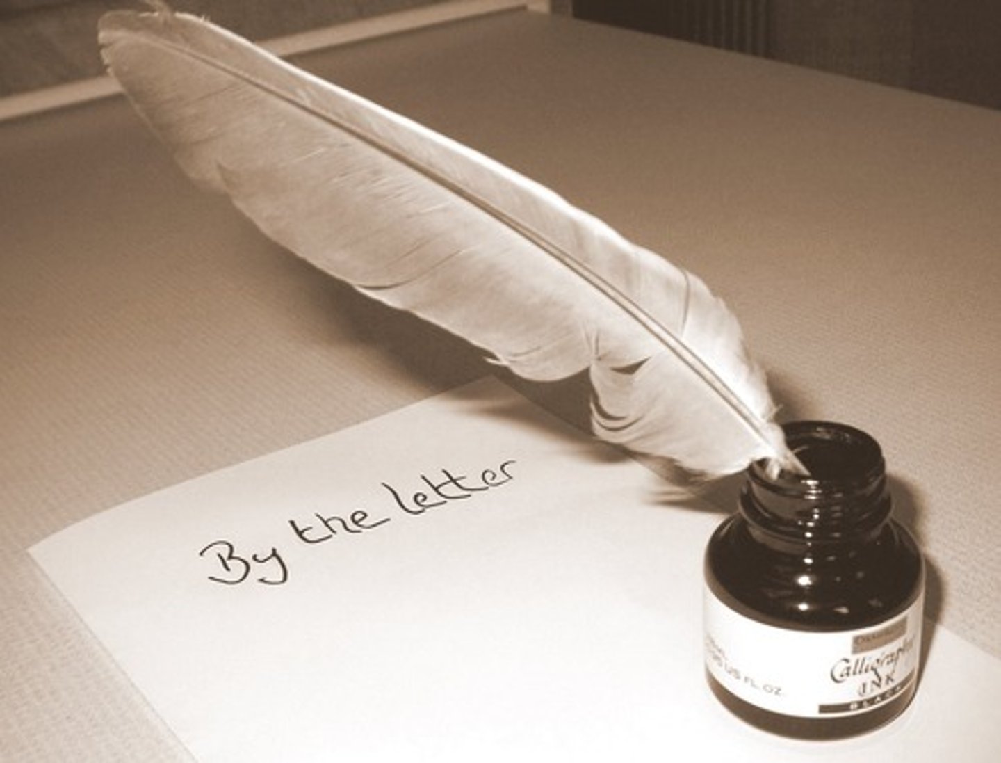 <p>перо для письма</p>