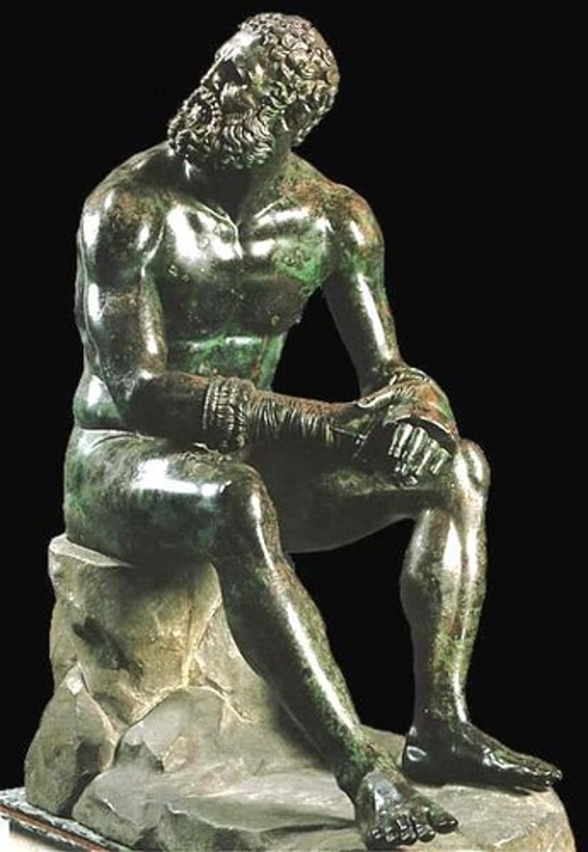 <p>Form:</p><p>-bronze</p><p>-realistic- shows the exhaustion of a real athlete</p><p>Content:</p><p>-boxer seated naked with only his boxing gloves</p><p>-copper shows blood</p><p>-cuts and bruises</p><p>Function:</p><p>-show a boxer after a fight</p><p>Context:</p><p>-Greek 100 BCE</p><p>-Hellenistic</p>