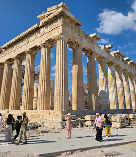 <p><span style="background-color: transparent; font-family: "Times New Roman", serif;"><strong><span>The image below depicts what construction dedicated to the goddess Athena?</span></strong></span></p>