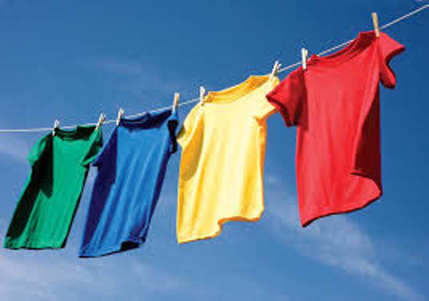 <p>to hang the clothes</p>