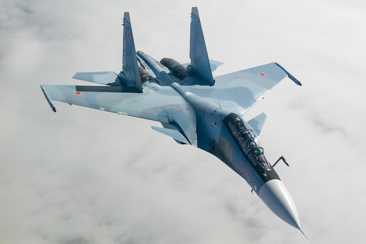 <p>FLANKER H, Su-30SM/SM2/MKA/MKI, (Tandem seat, Canards, Cropped vertical stabilisers)</p>