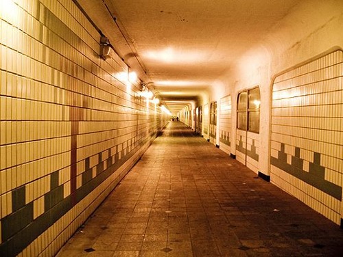 <p>underpass</p>