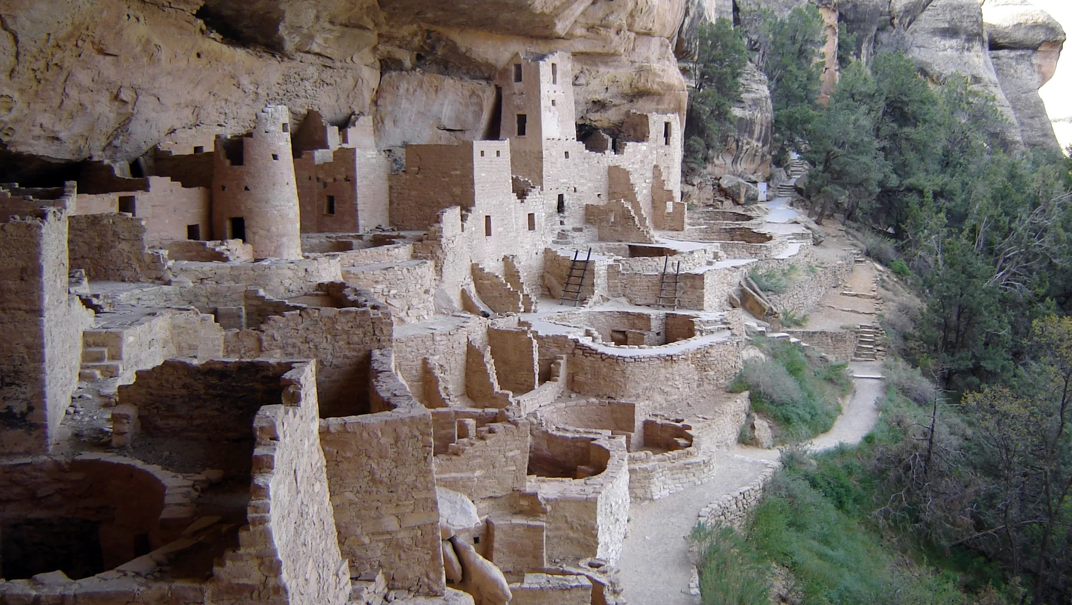 <p>Montezuma County, Colorado; Ancestral Puebloan (Anasazi); 450-1300; sandstone</p>