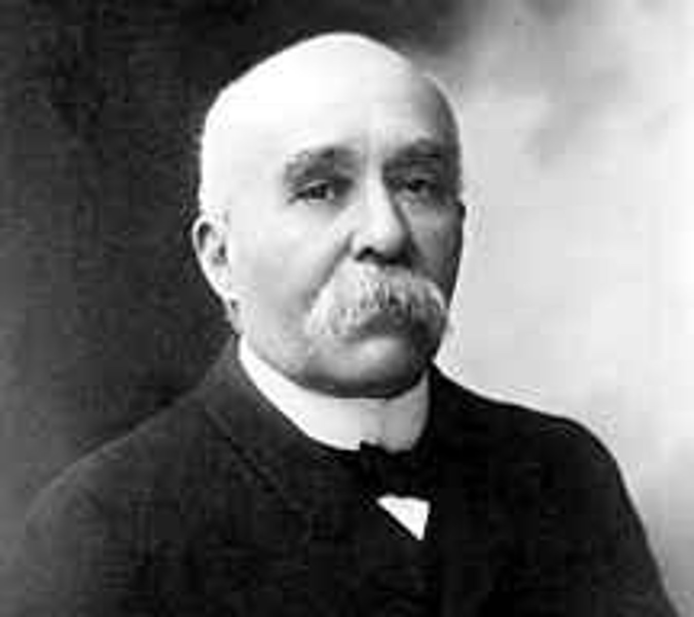 <p>French leader at Versailles wanted Germany "brought" to her knees.</p>