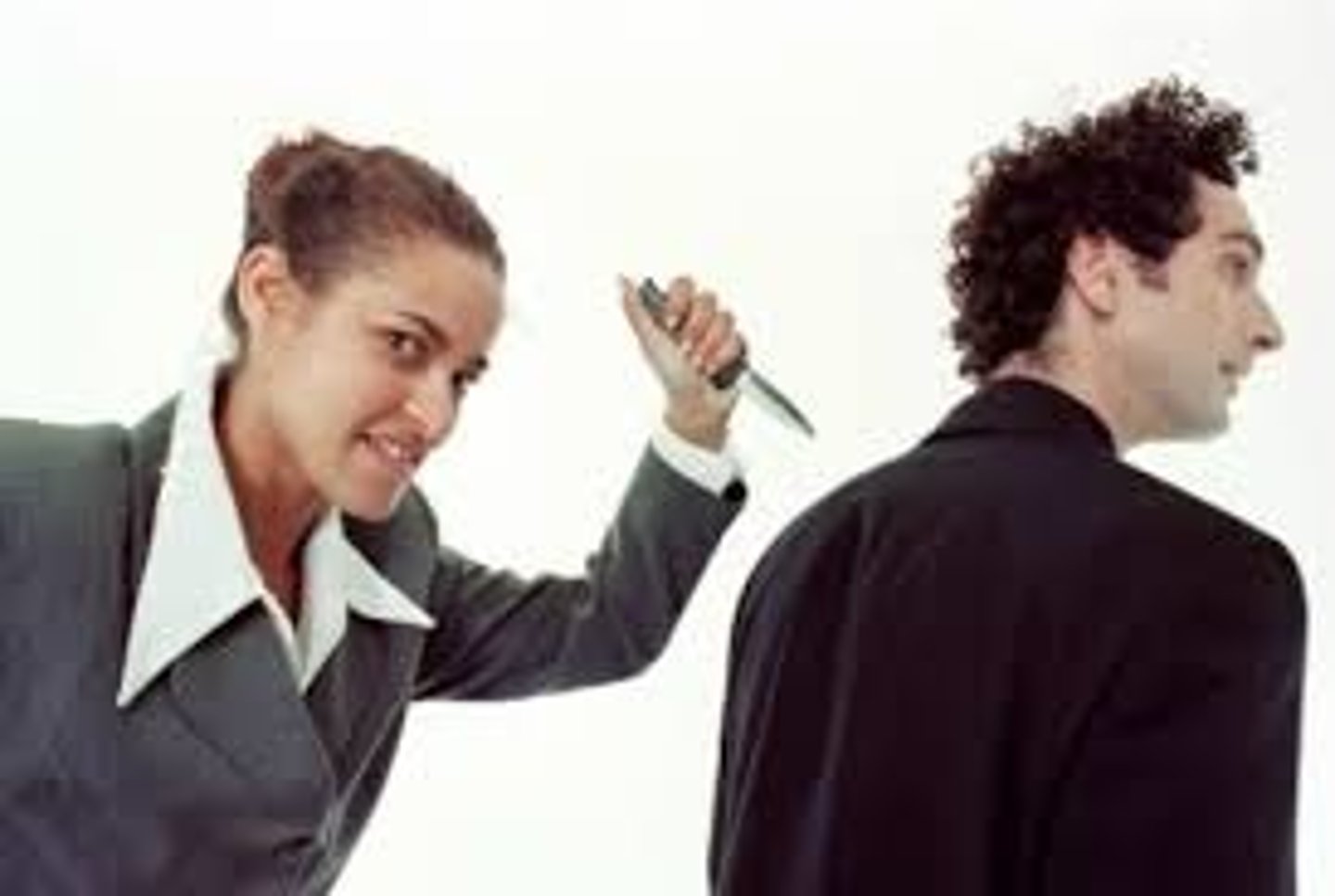<p>lấy gậy ông đập lưng ông, trả đũa</p>