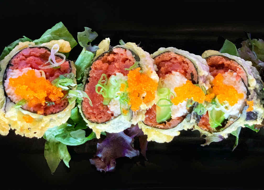 <p>Spicy tuna tempura</p>