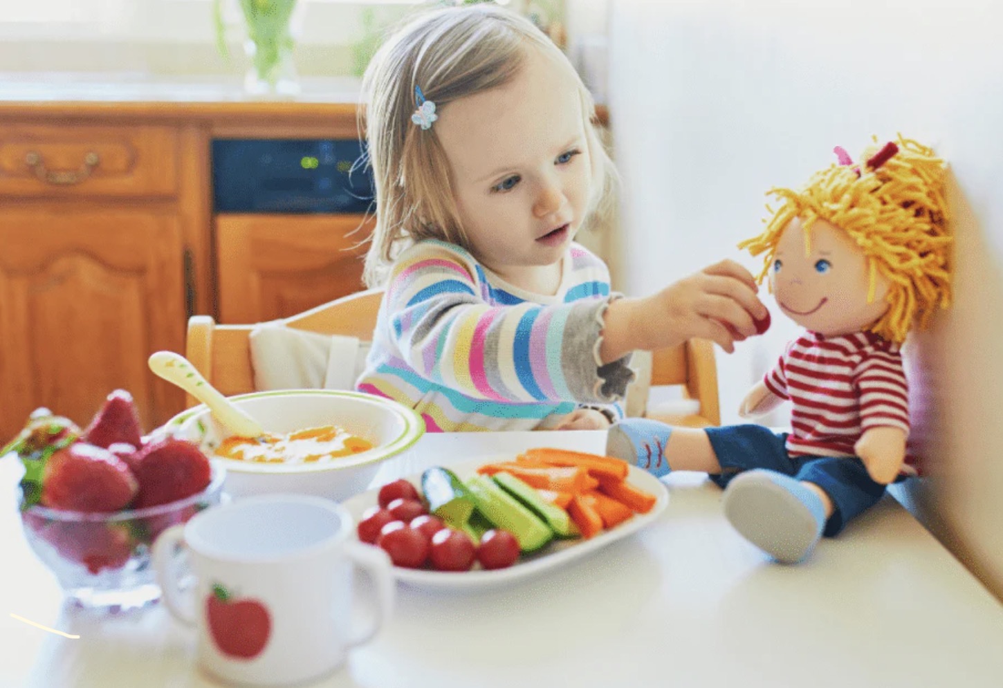 <p>French: ll prend</p><p>Sentence with personal connection: ll prend le bus</p><p>Prend reminds me of prendit which makes me thing of takes it </p>