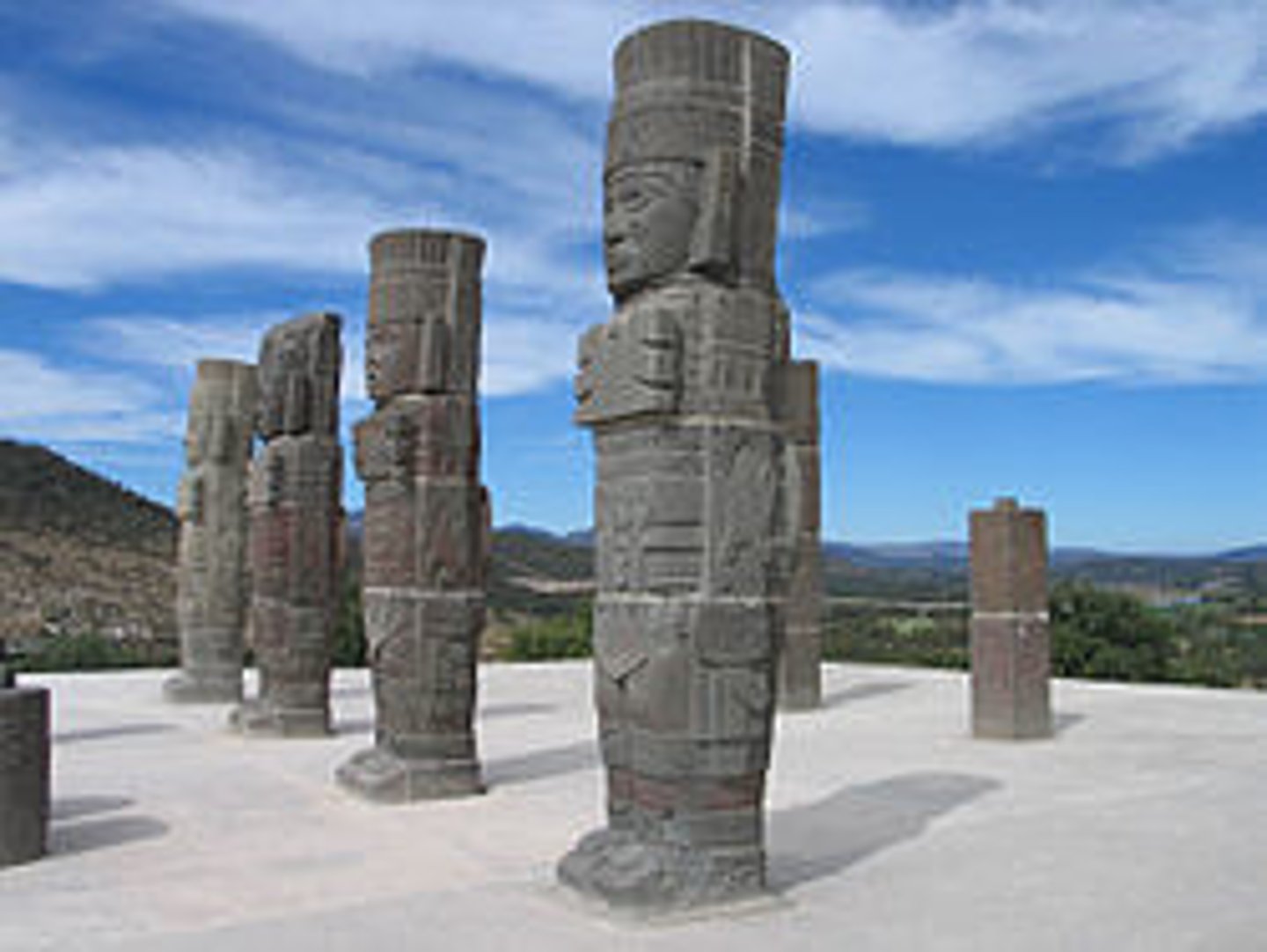 <p>a people living in central Mexico c. 950-1150 CE; introduced metalworking to Mesoamerica; absorbed into Aztec empire</p>