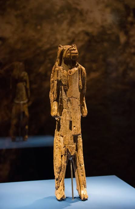 <ul><li><p>A prehistoric ivory sculpture depicting a human with a cave lion head</p></li><li><p>Was found in Hohlenstein-Stadel in Germany</p></li></ul>