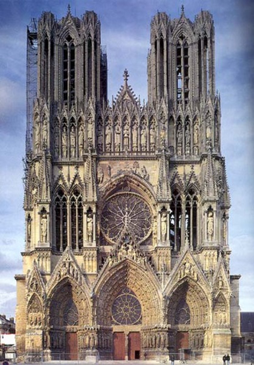 <p>This cathedral represents the peak of the high gothic architectural style. Built between 1211 and 1300, the church was used for coronations of the french monarchy.</p>