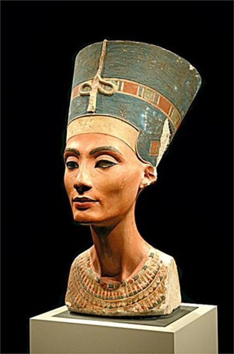 <p>Amarna</p>