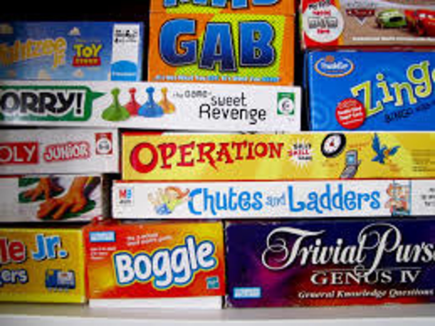<p>to play board games</p>