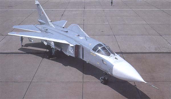 <p>FENCER D, Sukhoi Su-24M/MK Су-24М/МК (Ground attack, often with AS weapons, Rectangular intakes, variable sweep wings)</p>