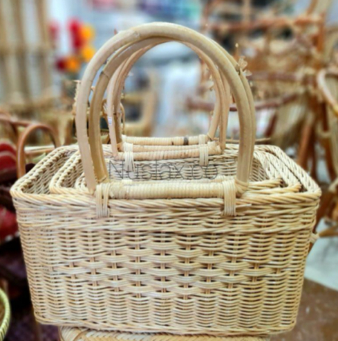 <p><span>woven rattan basket, for storage or ritual</span></p>