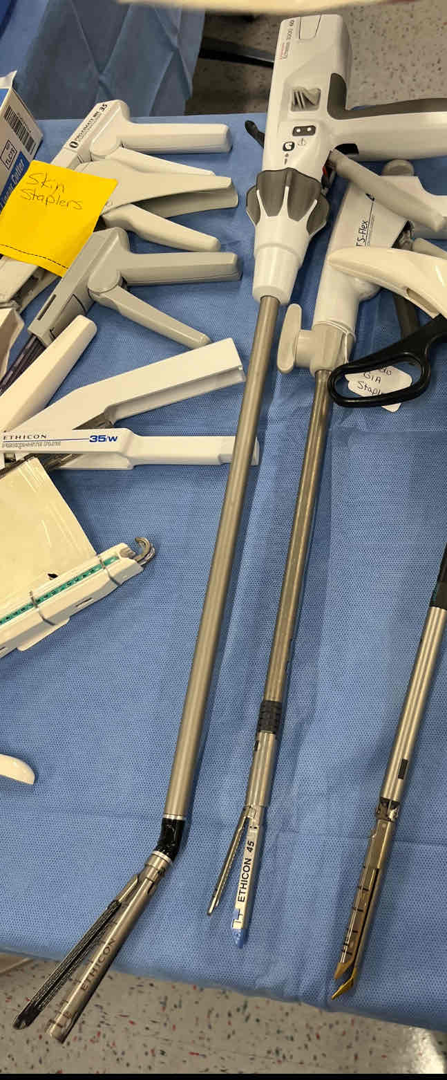 <p>Same as Linear GIA, but longer for use during endoscopic/ laparoscopic procedures.</p>