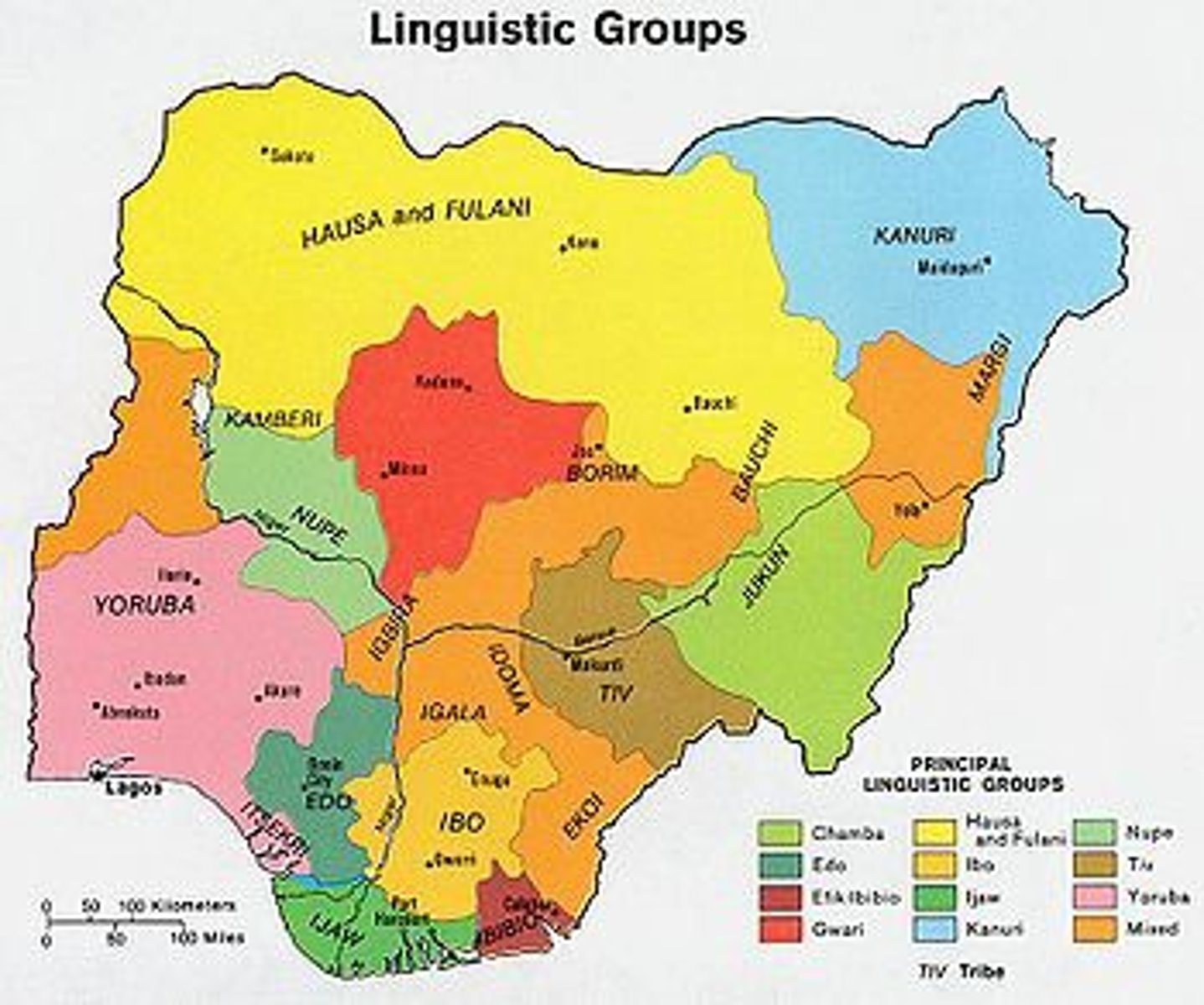 <p>1 kingdom divided into 7 states that were connected through kinship, blood, or ethnic ties; had no main central authority but rather ruled each state separate from one another; mainly benefited economically from the trans-Saharan trade network</p>