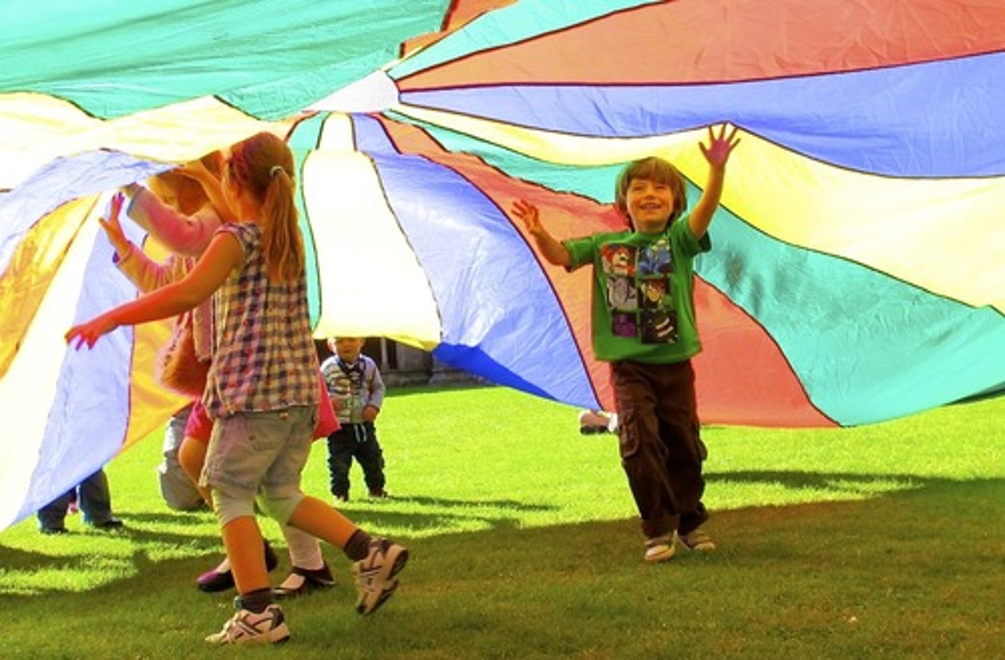 <p>to enjoy yourself; to have fun</p>