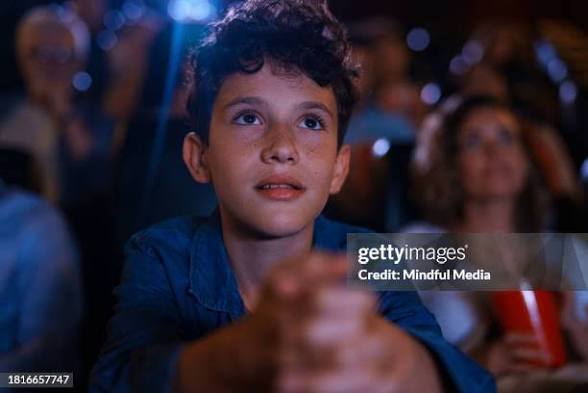 <p>He saw</p><p>He saw an interesting movie yesterday</p><p>I remember when my grandma would take me to the movies</p>