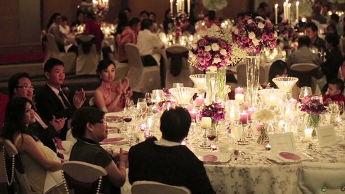 <p>/rɪˈsep.ʃən/ Tiệc chiêu đãi</p>