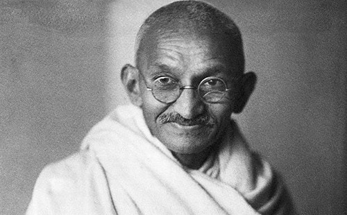 political and spiritual leader during India's struggle with Great Britain for home rule