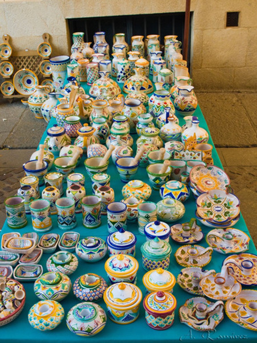 <p>ceramic/pottery</p>