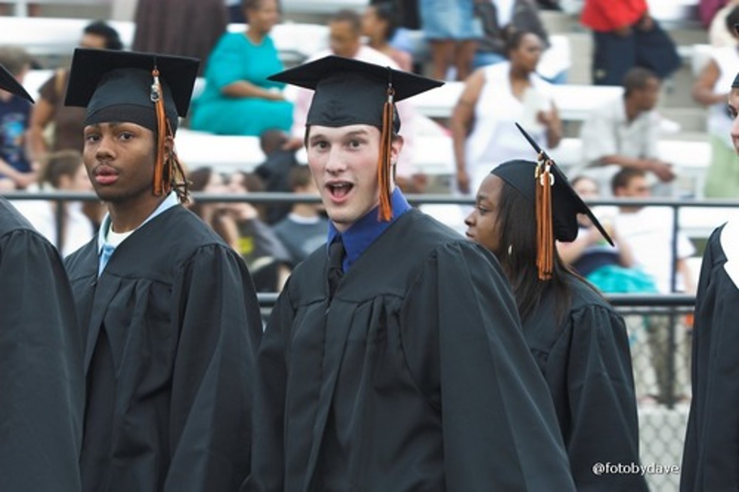 <p>to graduate</p>