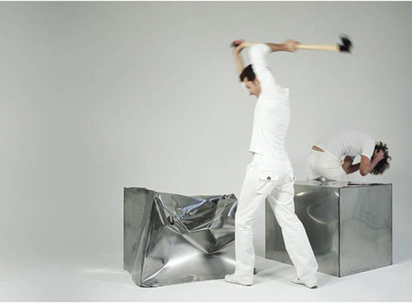 <p>strikes</p>