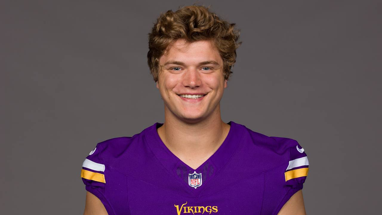 <p>Quarterback 9</p>