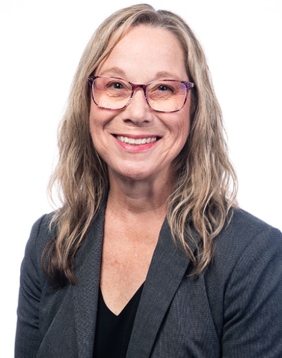 <p>Dr. Tracey Matthews</p>