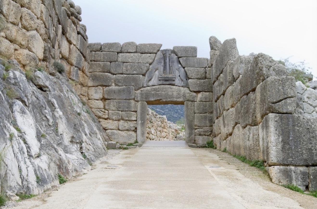 <p>The Lion Gate is located at which Bronze Age citadel?</p>