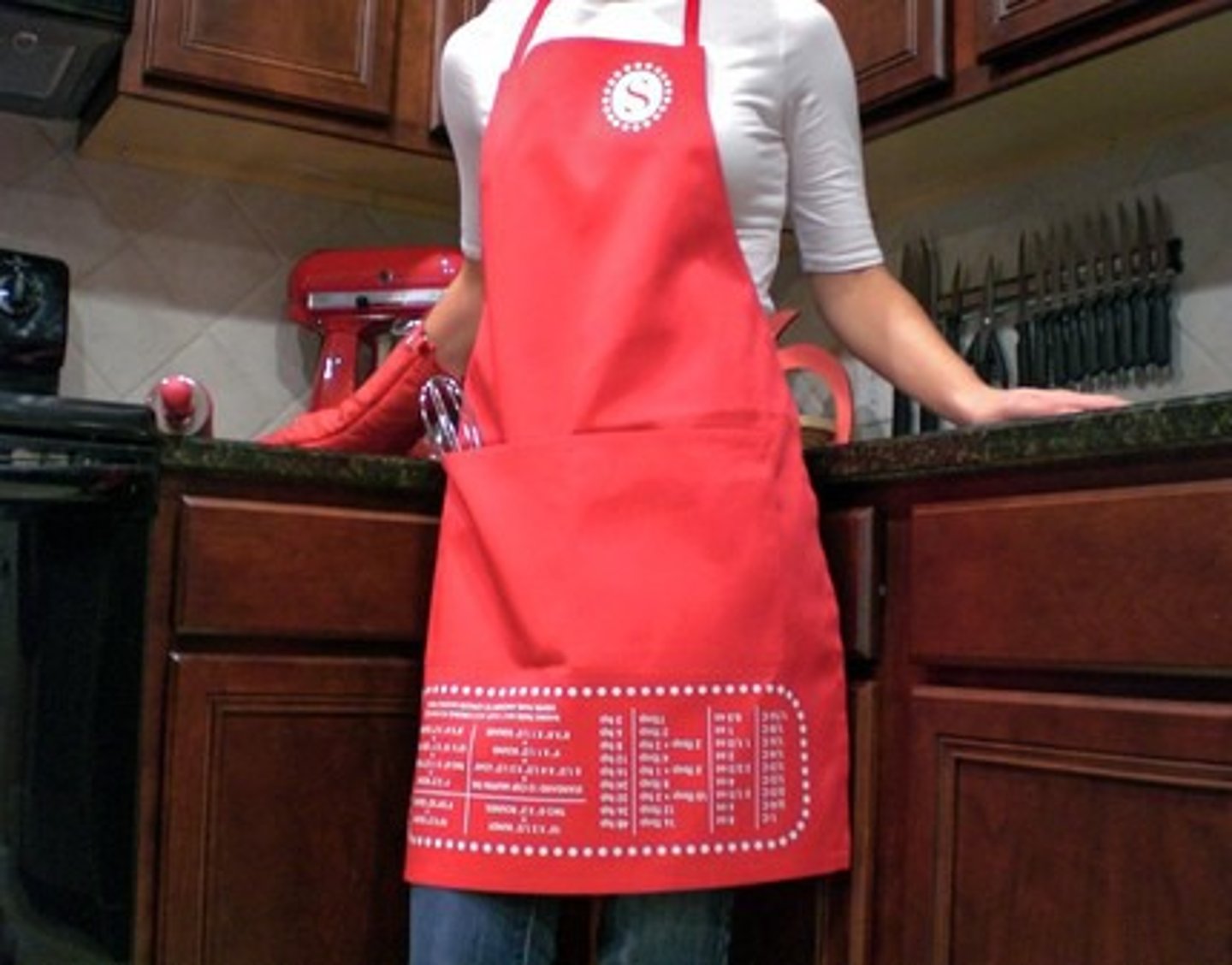 <p>(n) tạp dề</p>