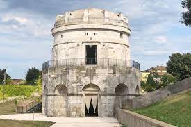 <p>Mausoleum of Theodoric- date, location, culture/era</p>