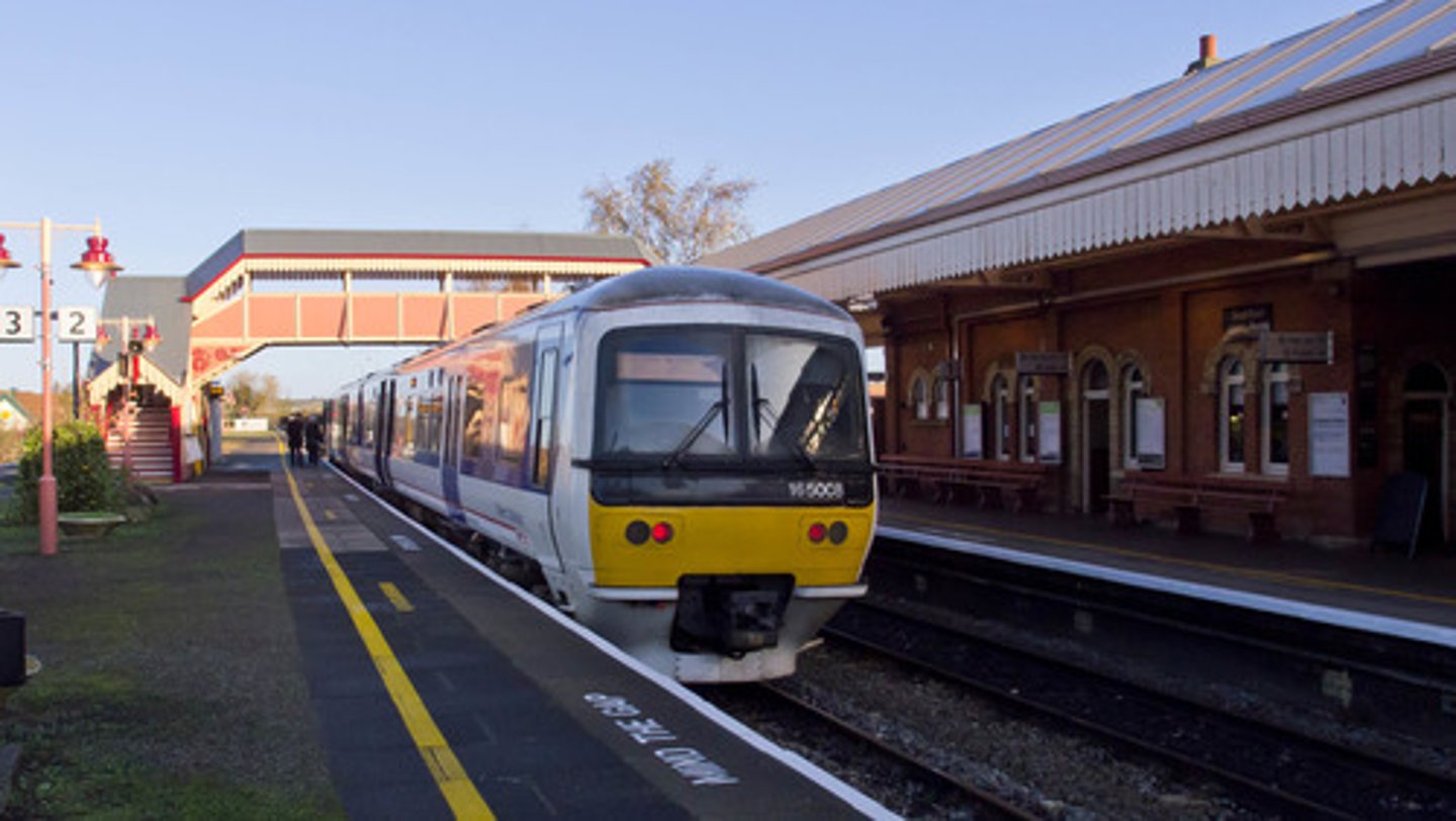 <p>railway station</p>