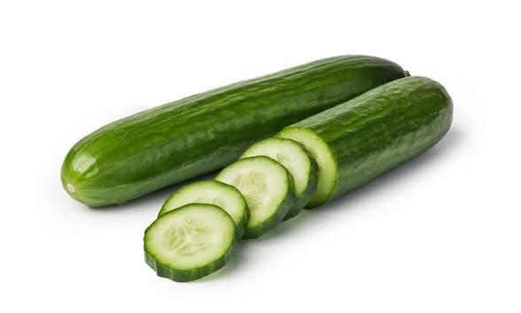 <p>The cucumber</p><p>I use cucumber in food</p>